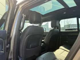 Land Rover Defender (2025) thumbnail 15