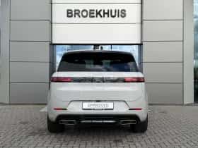 Land Rover Range Rover Sport (2024) thumbnail 4