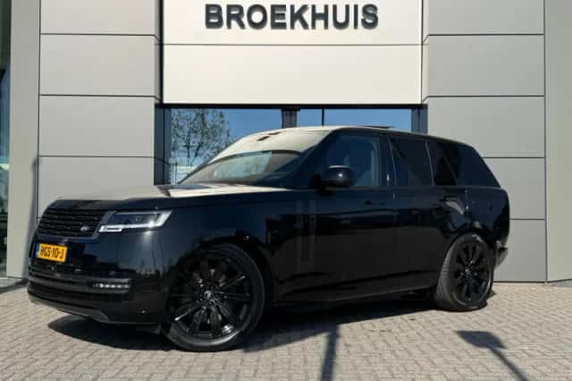 Land Rover Range Rover (2023) thumbnail 1