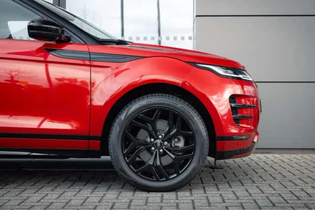 Land Rover Range Rover Evoque (2022) thumbnail 6
