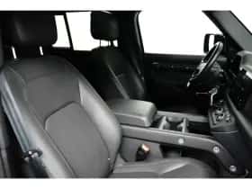Land Rover Defender (2025) thumbnail 6