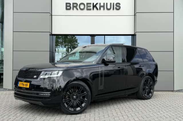 Land Rover Range Rover (2024) thumbnail 1