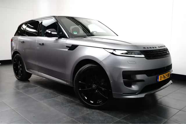 Land Rover Range Rover Sport (2024) thumbnail 3