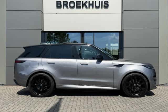 Land Rover Range Rover Sport (2024) thumbnail 6