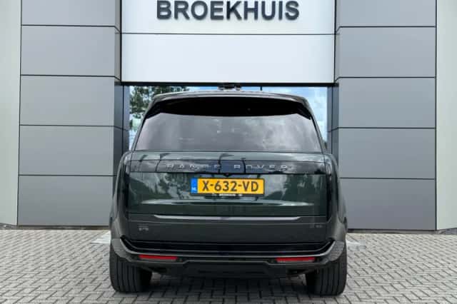 Land Rover Range Rover (2024) thumbnail 4