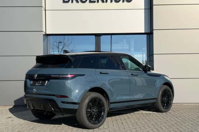 Land Rover Range Rover Evoque (2026) thumbnail 4