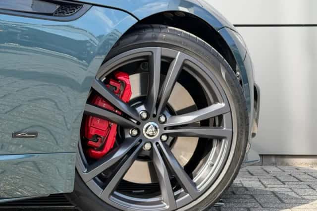 Jaguar F-Type (2024) thumbnail 6