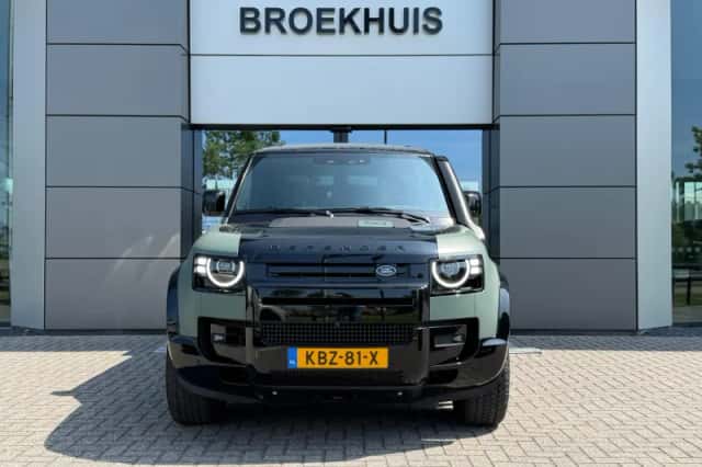 Land Rover Defender (2026) thumbnail 3