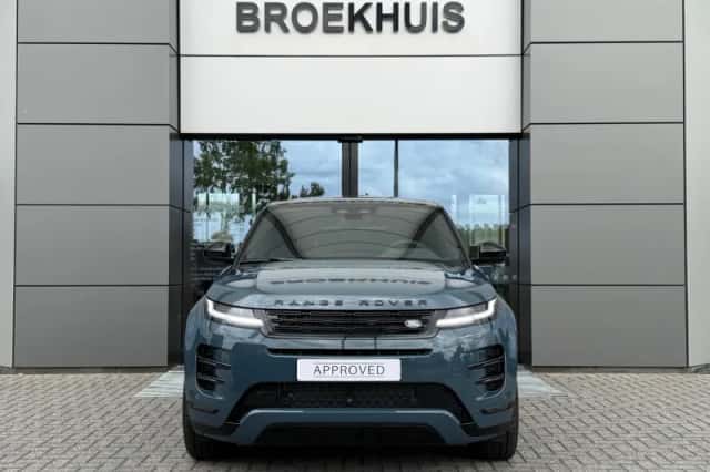 Land Rover Range Rover Evoque (2026) thumbnail 3