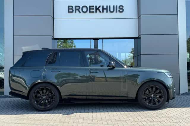 Land Rover Range Rover (2024) thumbnail 6