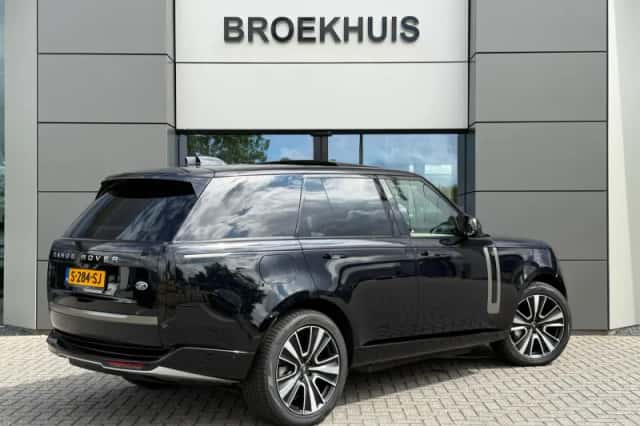 Land Rover Range Rover (2023) thumbnail 6