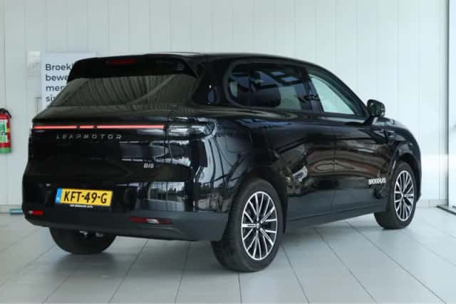 Leapmotor B10 (2026) thumbnail 2