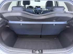 Kia Picanto (2023) thumbnail 10