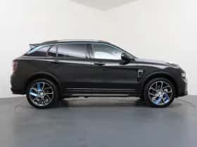 Lynk & Co 01 (2023) thumbnail 14