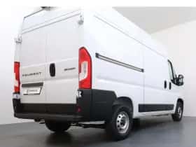 Peugeot Boxer (2024) thumbnail 2
