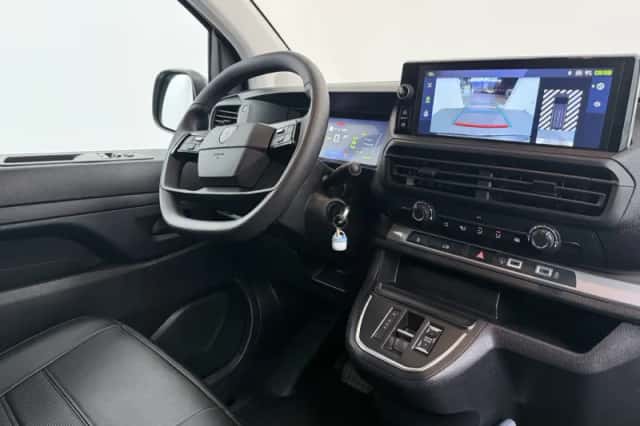 Peugeot E-Expert (2025) thumbnail 4