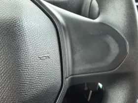 Peugeot Partner (2020) thumbnail 23