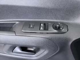 Peugeot Partner (2020) thumbnail 26
