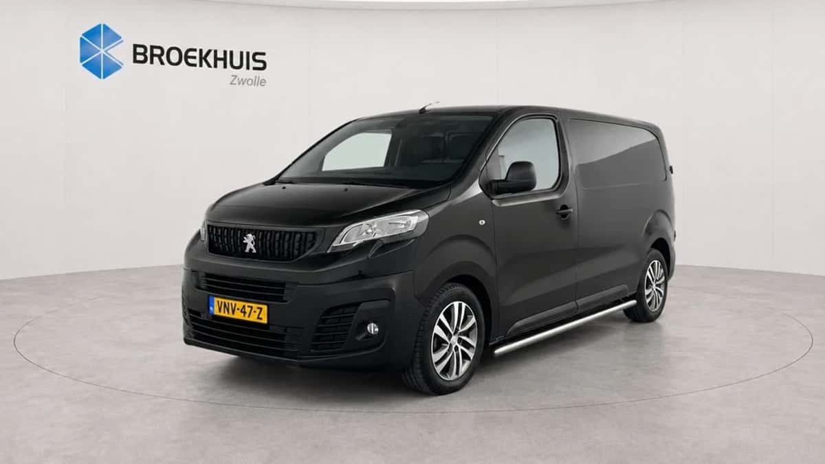 Peugeot Expert (2022) — foto 1