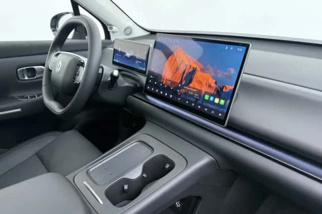 Leapmotor C10 (2026) thumbnail 3