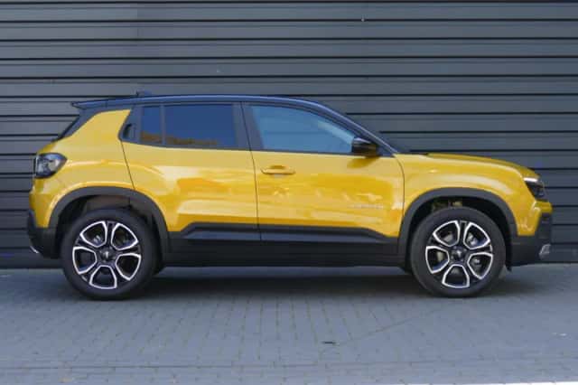Jeep Avenger (2025) thumbnail 3