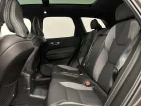 Volvo XC60 (2023) thumbnail 13
