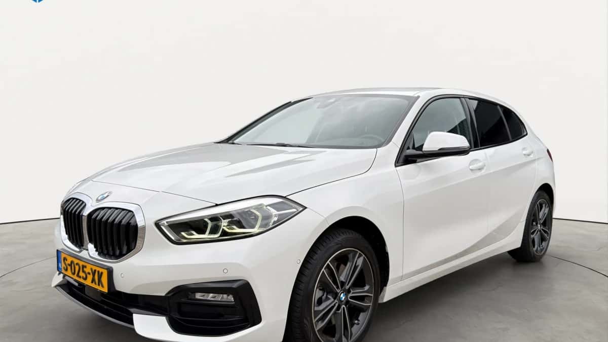 BMW 1-Serie (2023) — foto 1
