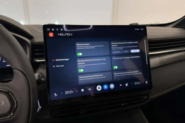 Lynk & Co 01 (2025) thumbnail 33