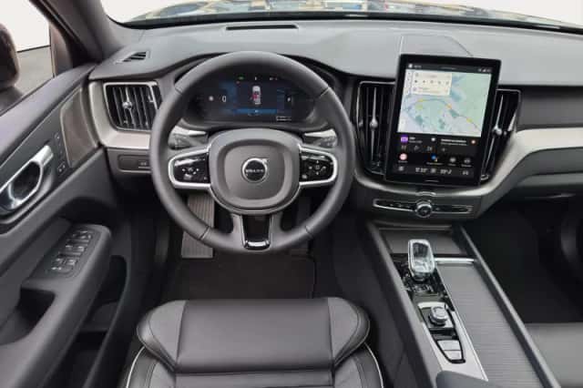 Volvo XC60 (2026) thumbnail 4