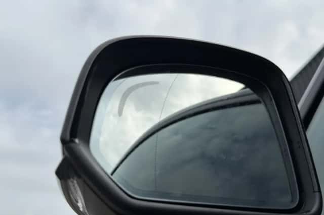 Volvo XC40 (2025) thumbnail 29