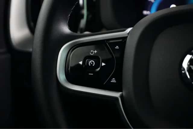Volvo XC60 (2025) thumbnail 12