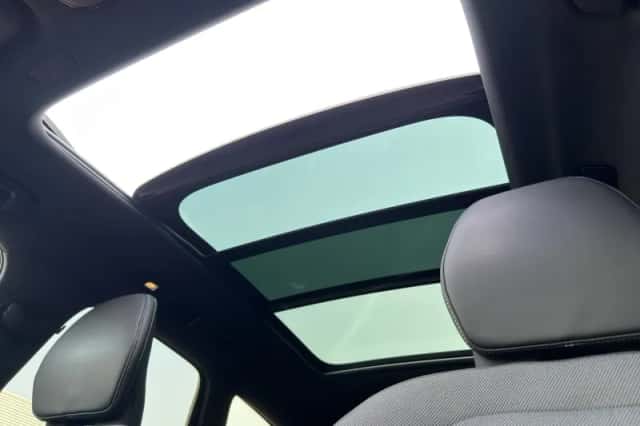 Volvo XC60 (2025) thumbnail 18