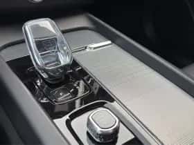 Volvo XC60 (2025) thumbnail 24