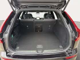 Volvo XC60 (2025) thumbnail 31