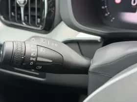Volvo XC60 (2025) thumbnail 39