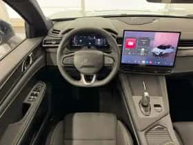 Lynk & Co 01 (2026) thumbnail 8
