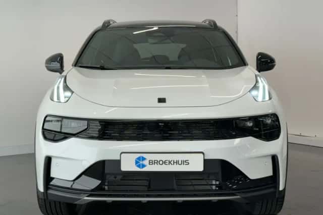 Lynk & Co 01 (2026) thumbnail 3