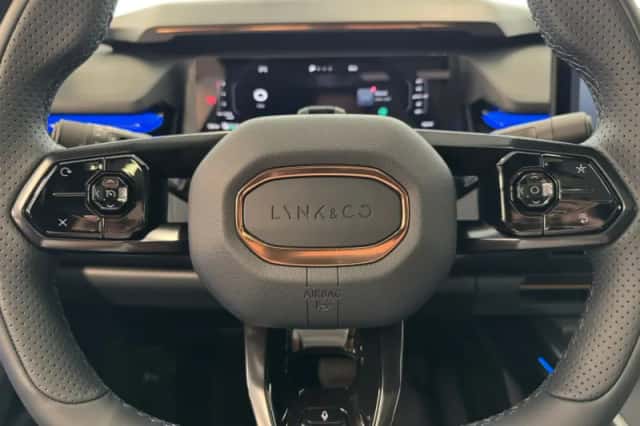 Lynk & Co 08 (2026) thumbnail 33