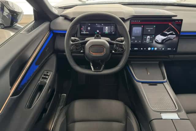 Lynk & Co 08 (2026) thumbnail 6