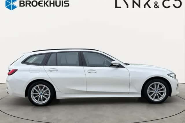 BMW 3-Serie (2023) thumbnail 4