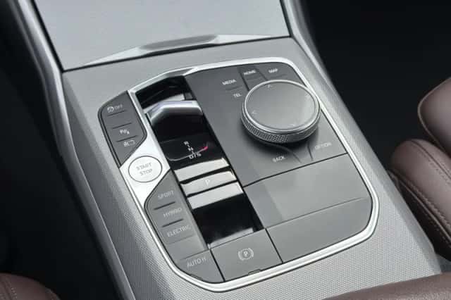 BMW 3-Serie (2023) thumbnail 9