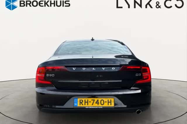 Volvo S90 (2017) thumbnail 13