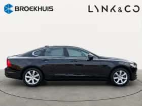Volvo S90 (2017) thumbnail 3