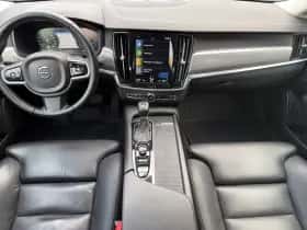 Volvo S90 (2017) thumbnail 5
