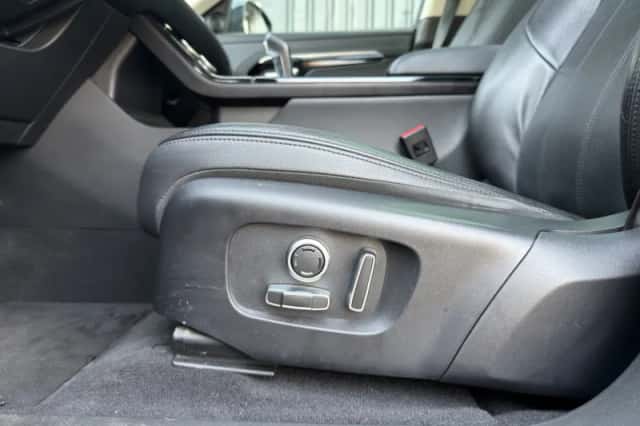 Land Rover Range Rover Evoque (2021) thumbnail 24