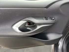 Toyota Yaris (2023) thumbnail 27