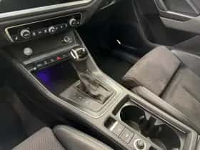 Audi Q3 (2019) thumbnail 11