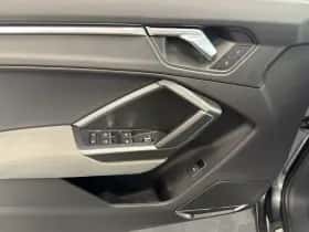 Audi Q3 (2019) thumbnail 18