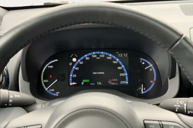 Toyota Yaris Cross (2024) thumbnail 24