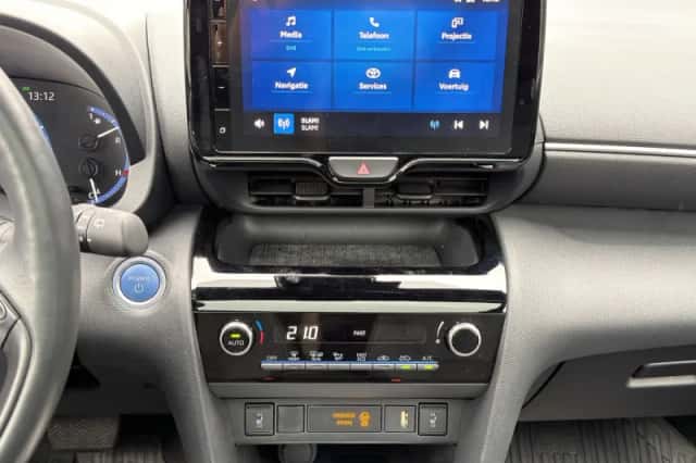 Toyota Yaris Cross (2024) thumbnail 27